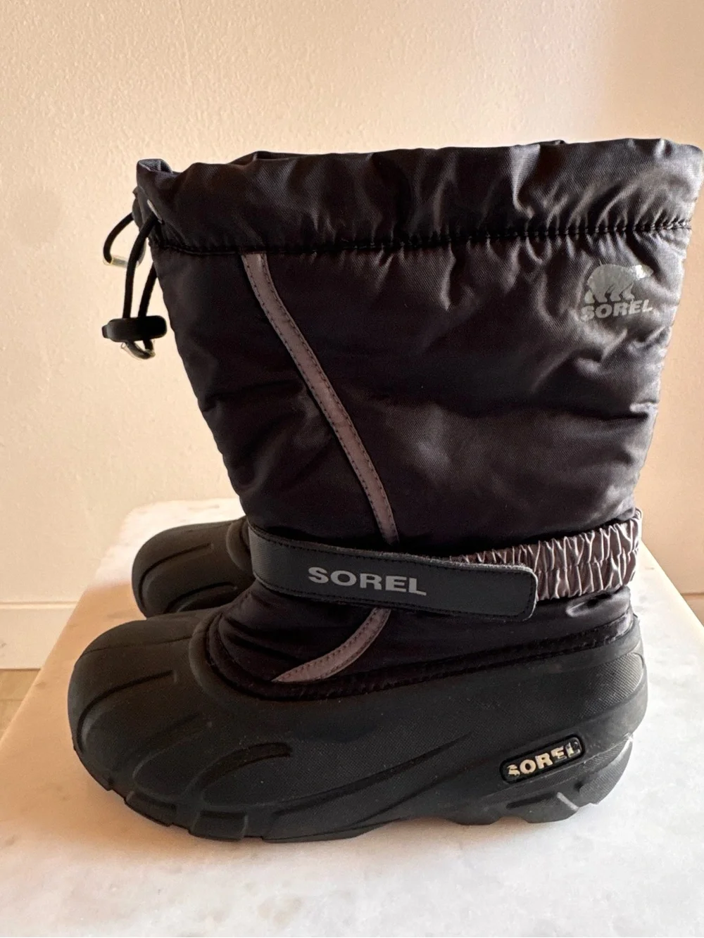 SOREL Big Kids' Black Winter Snow Boots Flurry Sz: 6 / 38 EU